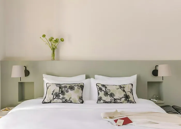 Yelo Mozart Hotel Les Musiciens, Sonder By Marriott Bonvoy